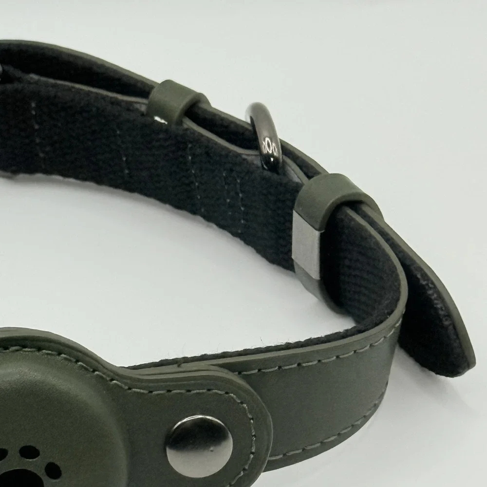 MODUS Adjustable Dog Collar with AirTag Holder Olive Green Size L 12.5-21